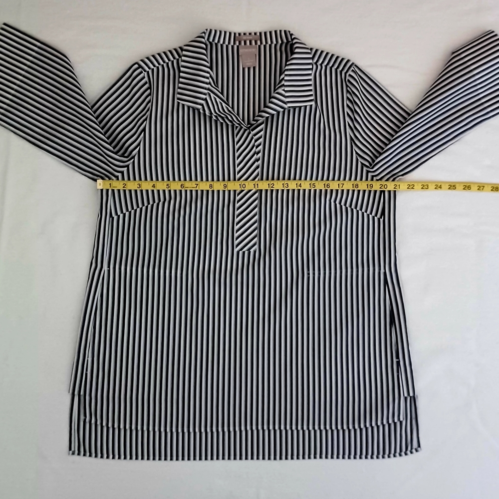 CHICO'S Black & White Striped Shirt, size M - Picture 8 of 13